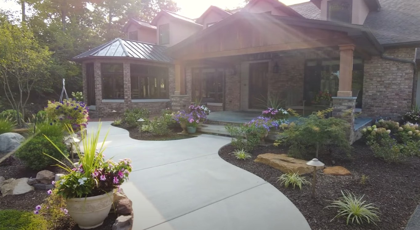 Professional landscaping services in Cypress, CA